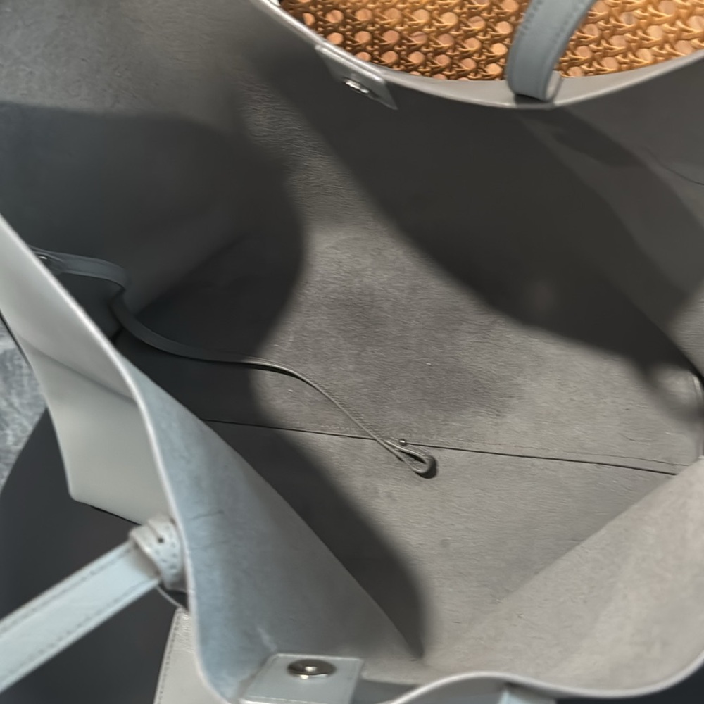 Saint Laurent Shopper Tote - Picture 4 of 12